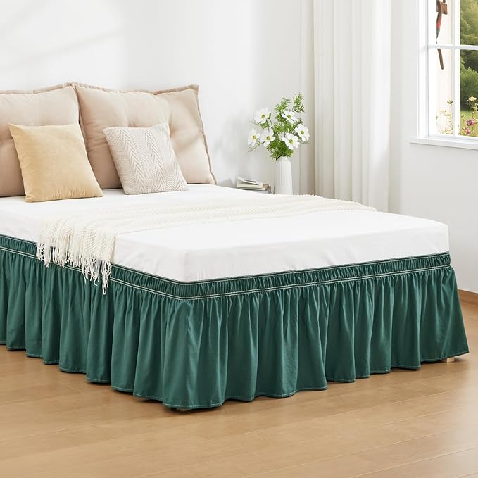 RIMELA Emerald Green Bed Skirt Queen Size 18 Inch Drop, Wrap Around Elastic Bedskirt, Dust Ruffle for Adjustable Bed Base Machine Washable Easy to Install Bed Skirts,Christmas Bedroom Decor