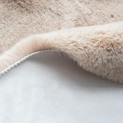 Beige Plush Faux Rabbit Shaggy Fur Rugs for Bedroom Small Shag Washable Fluffy Fur Rug for Living Room Fuax Sheepskin Rug 2x3 Nursery Rectange Rugs
