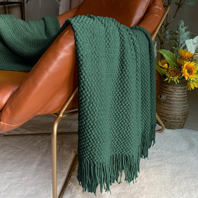 LOMAO Knitted Throw Blanket with Tassels Bubble Textured Lightweight Throws for Couch Cover Home Decor (Green, 50x60)