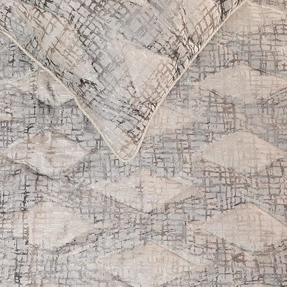 The HomeCentric King Queen Twin Grey Decorative Full 68"x18" Bed Runner with 2 Pillow Cover, Quilted Bed Scarf on Jacquard Fabric - Graphitti Grey