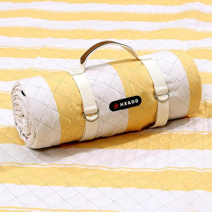 HX&OD Extra Large Picnic Outdoor Blanket, 80”x60” Waterproof Picnic Mat Foldable Camping Blanket Portable with Carry Strap for Beach Mat Outdoor Camping Party(Yellow)