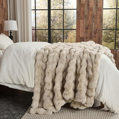 Lotus Karen Faux Fur Throw Blanket Linen - 800 GSM Bubble Rabbit Fluff Blanket for Couch Bed Sofa,Softest Fluffy Fuzzy Cozy Blanket,Thick Furry Plush Shaggy Warm Blankets for Women,60x80 Inches