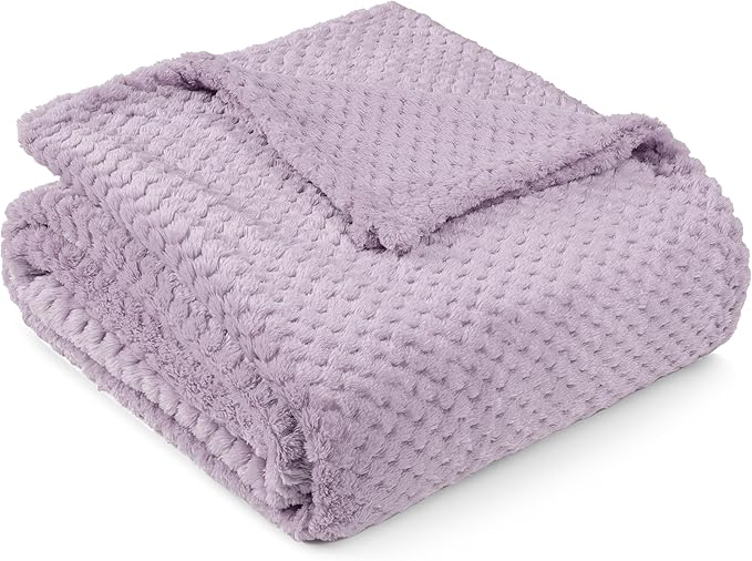 PAVILIA Lavender Purple Throw Blanket for Couch Bed, Soft Fleece Throws for Sofa Chair, Fuzzy Waffle Textured Blanket, Cozy Warm Lightweight All Season Blanket Throw, 50x60
