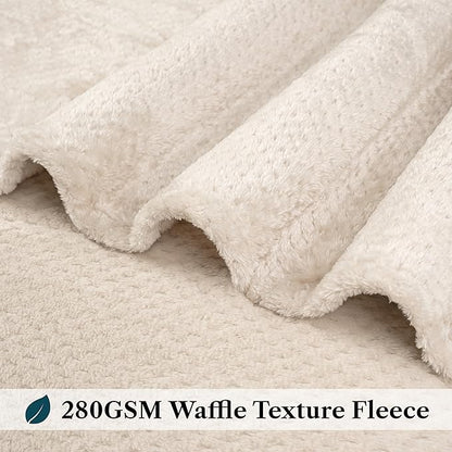 PAVILIA Beige Cream Throw Blanket for Couch Bed, Soft Fleece Throws for Sofa Chair, Fuzzy Waffle Textured Blanket, Cozy Warm Lightweight All Season Blanket Throw, 50x60
