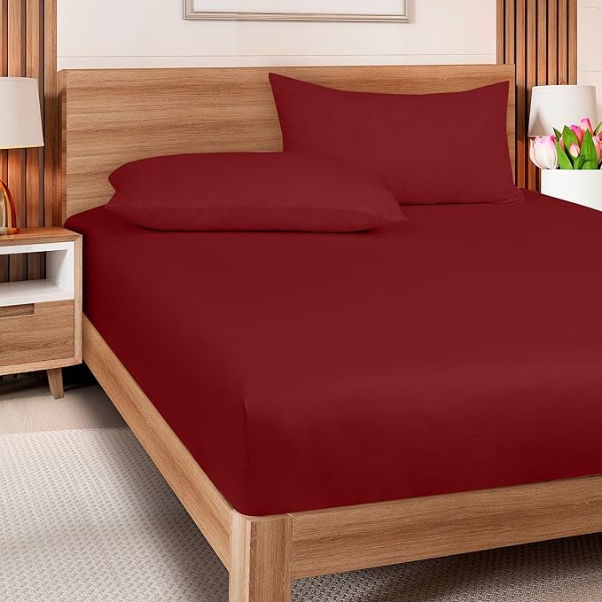 ROYALE LINENS 300 Thread Count 100% Long Staple Combed Cotton Fitted Sheet Full - Super Soft Deep Pocket Bottom Sheet - Fitted Sheets Only - Elastic Sheets (Full, Red)