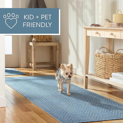 TOWN & COUNTRY BASICS Pax Herringbone Textured Solid Everwash® Washable Area Rug, Low Pile, Non-Slip Backing, Easy Clean Pet & Family Friendly Rug, Blue, 8' Round