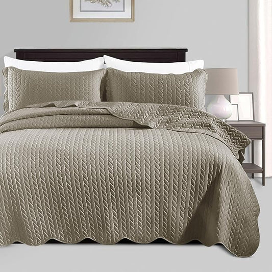 IR Imperial Rooms King Quilt Bedding Set Size (106" x 96") + 2 Pillow Shams (20" x 36"+ 2") - 3 Pcs All Season Lightweight Reversible Microfiber Coverlet Embossed Quilt Bedspread (Beige)