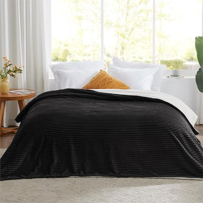 Sherpa Blankets King Size - Fleece King Size Blanket for Bed, Soft and Warm Throw Blanket for Winter, 108" x 90", Black