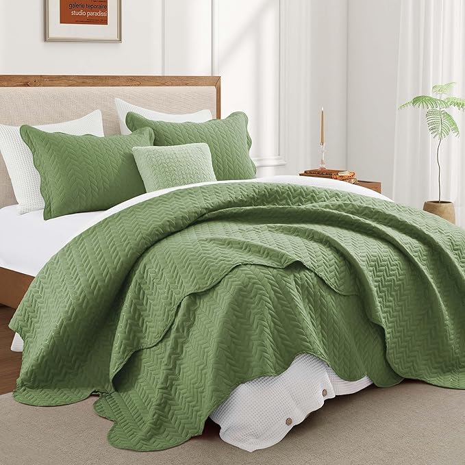 IR Imperial Rooms King Quilt Bedding Set Size (106" x 96") + 2 Pillow Shams (20" x 36"+ 2") - 3 Pcs All Season Lightweight Reversible Microfiber Coverlet Embossed Quilt Bedspread (Olive Green)