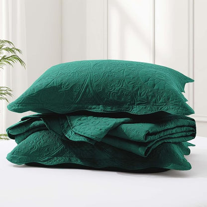 IR Imperial Rooms 10 Pack Twin Quilt Bedding Set (68" x 86") - Bulk Wholesale for Hotels, Guest Bedroom & Airbnbs - Lightweight Microfiber Reversible Floral Embossed Quilts Bedspreads (Emerald)