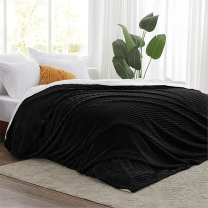 Sherpa Blankets King Size - Fleece King Size Blanket for Bed, Soft and Warm Throw Blanket for Winter, 108" x 90", Black