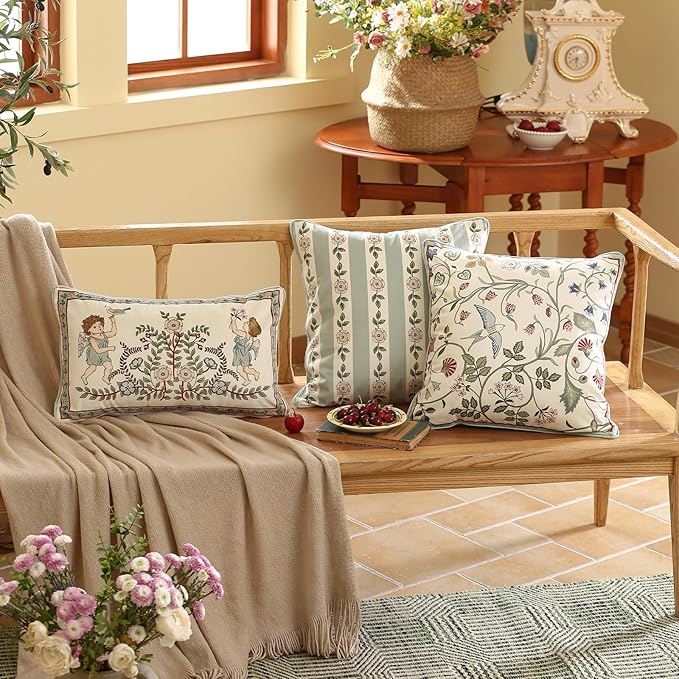 Square Throw Pillow Covers Pack of 2,Green Cozy Velvet Farmhouse with Flowers and Leaves Pattern Pillowcases,Decoration Pillows Cushion Covers for Couch Sofa Bed Car Chair,18"x18"