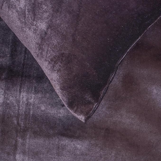 The HomeCentric Purple Bed Runner for King/Queen/Twin Velvet Decorative Bed Scarf 53"x18" Bed Runner Without Pillow Cover, Solid Bed Scarf Bedroom Décor Accent - Dark Plum Velvet Plush
