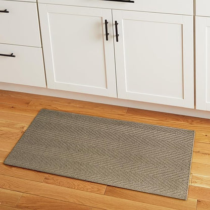 TOWN & COUNTRY BASICS Pax Herringbone Textured Solid Everwash® Washable Area Rug, Low Pile, Non-Slip Backing, Easy Clean Pet & Family Friendly Rug, Brown, 2'11"x4'11"