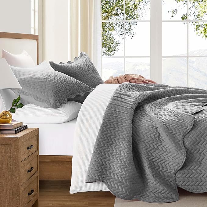 IR Imperial Rooms California King Quilt Bedding Set Size (118"x106") + 2 Pillow Shams (20" x 36"+ 2") - 3 Pcs All Season Reversible Microfiber Coverlet Embossed Quilt Bedspread (Grey)