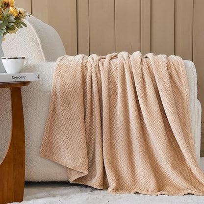 NEWCOSPLAY Super Soft King Blanket Brown Premium Silky Flannel Fleece Leaves Pattern Lightweight Bed Blanket All Season Use (Brown, King(90"x110"))