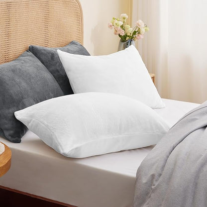 BEDELITE Flannel Pillow Cases Queen Size Set of 2, Super Soft Fleece Pillowcases with Zipper for Bedroom, Sofa, Couch,Luxury Cozy Velvet Pillow Shams for All Seasons(20x30 Inches,Bright White)