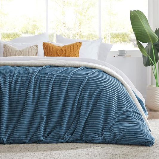 Sherpa Blankets King Size - Fleece King Size Blanket for Bed, Soft and Warm Throw Blanket for Winter, 108" x 90", Washed Blue
