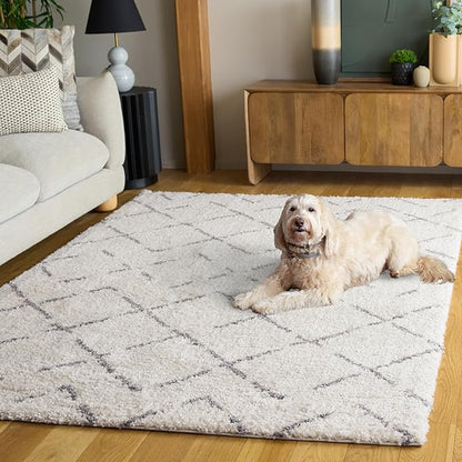 SAFAVIEH Arizona Shag Collection Area Rug - 5'1" x 7'6", Ivory & Grey, Moroccan Boho Design, Non-Shedding & Easy to Clean, Ideal for Living Room, Bedroom, Dining Space (ASG743F)