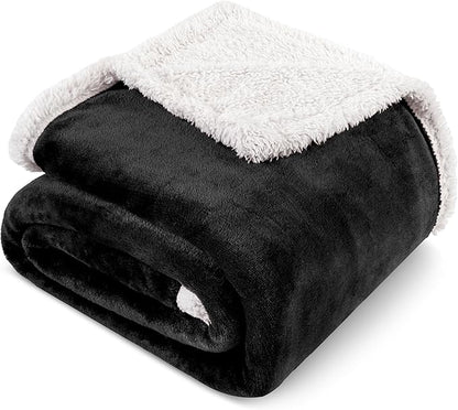PAVILIA Sherpa Fleece Throw Blanket for Couch, Black, Plush Soft Fuzzy Sofa Blanket, Cozy Reversible Winter Throw for Women Men, 50x60 Inches