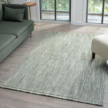 LUXE WEAVERS Solid Machine Woven Green 9x12 Area Rug, Indoor Stain-Resistant Carpet
