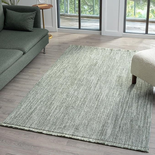 LUXE WEAVERS Solid Machine Woven Green 5x7 Area Rug, Indoor Stain-Resistant Carpet