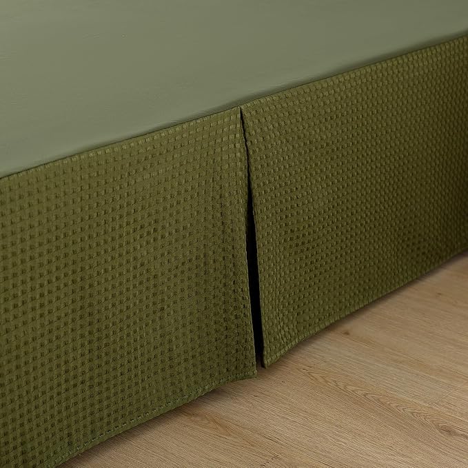 Bed Skirt - Full Size Bed Skirts 18 Inch Drop with Split Corners, Pleated Waffle Weave Bed Skirt, Tailored Dust Easy Fit, Machine Washable, Green, 18" Full