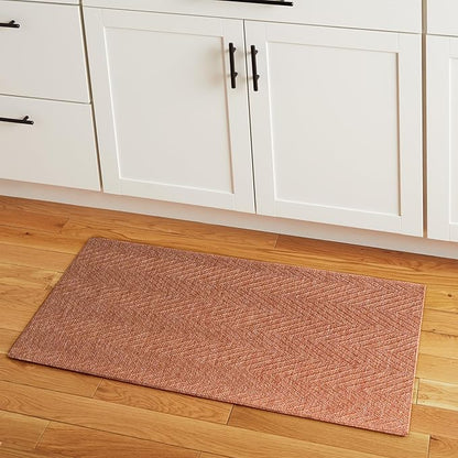 TOWN & COUNTRY BASICS Pax Herringbone Textured Solid Everwash® Washable Area Rug, Low Pile, Non-Slip Backing, Easy Clean Pet & Family Friendly Rug, Rust, 2'11"x4'11"