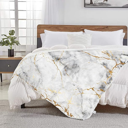 Gold Marble Throw Blanket for Couch, Super Soft Fuzzy Throws Warm Comfortable Plush Fleece Blanket, Fashion Decorative Flannel Fleece Blanket for All Season(50 x 60 in, Gold Marble)