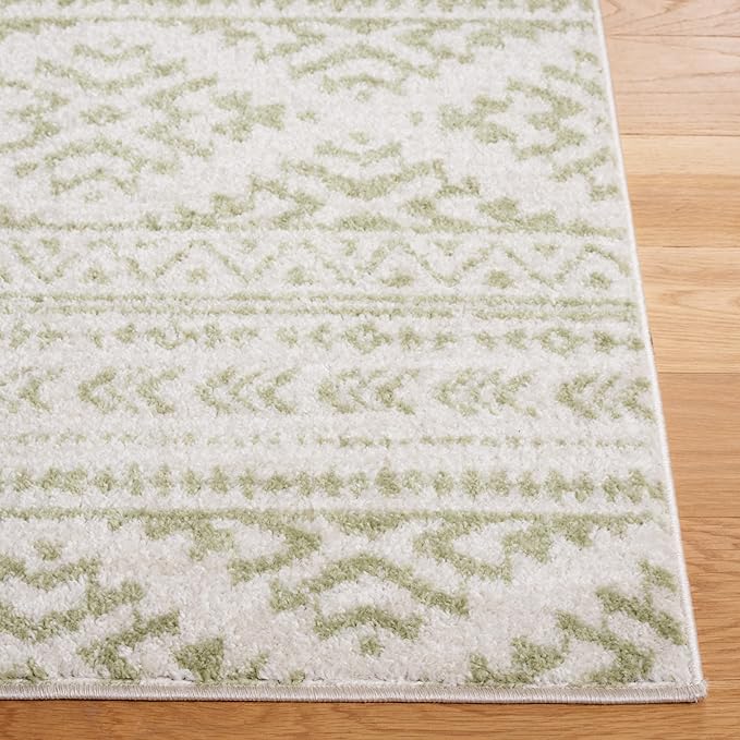 SAFAVIEH Tulum Collection Runner Rug - 2' x 8', Ivory & Sage, Moroccan Boho Tribal Design, Non-Shedding & Easy to Clean, Ideal for Living Room, Hallway, Foyer, Entryway, Bedroom (TUL272H)