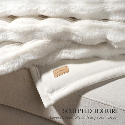 EVERGRACEHOME Ultra Soft Faux Fur Throw Blanket for Couch, Luxury Sculpted Texture Faux Rabbit Fur Blanket for Bed, Fluffy Thick Plush Warm Fuzzy Throw, 920GSM (Bright White, 50''x60'')