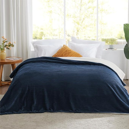 Sherpa Blankets Queen Size - Fleece Queen Blanket for Bed, Soft and Warm Throw Blanket for Winter, 90" x 90", Navy