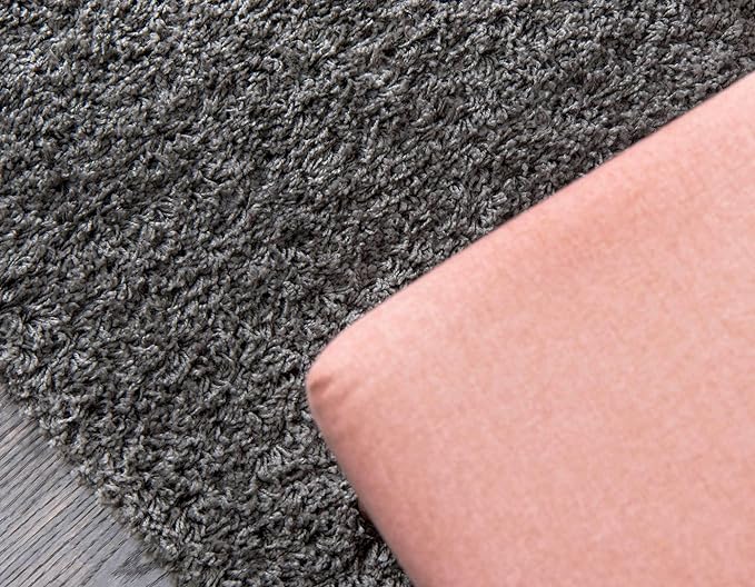 Unique Loom Solid Shag Collection Area Rug (6' 1" x 9' Rectangle, Graphite Gray)