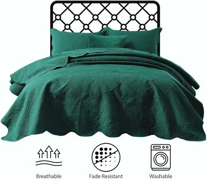 IR Imperial Rooms 10 Pack Twin Quilt Bedding Set (68" x 86") - Bulk Wholesale for Hotels, Guest Bedroom & Airbnbs - Lightweight Microfiber Reversible Floral Embossed Quilts Bedspreads (Emerald)