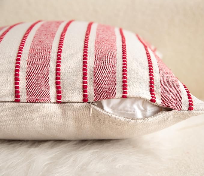 Christmas Pillow Covers, Boho Textured Red Pillow Case, Pillow Covers 18 x 18 Inch Set of 2 Christmas Decorative, Chair Sofa Bedroom Living Room Home Holiday Decor Cushion Case