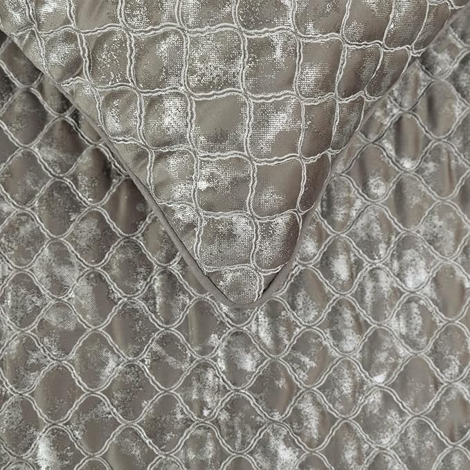 The HomeCentric King/Queen/Twin Grey & Silver Designer Twin 53"x18" Bed Runner Without Pillow Cover, Quilted, Foil & Trellis Bed Scarf on Silk Fabric - Jumanah
