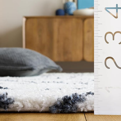 SAFAVIEH Arizona Shag Collection Area Rug - 5'1" x 7'6", Ivory & Slate, Moroccan Boho Design, Non-Shedding & Easy to Clean, Ideal for Living Room, Bedroom, Dining Space (ASG743M)