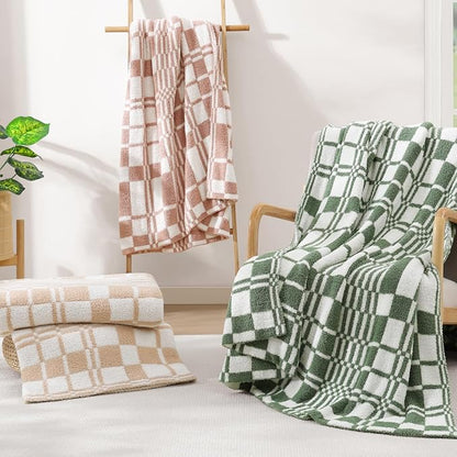 WRENSONGE Checkered Throw Blanket, Olive Green Soft Cozy Fluffy Warm Hand Made Throw Blankets for Couch, Sofa, Chair, Bed, Camping, Picnic, Travel Lightweight Bed Blanket - 50"*60"