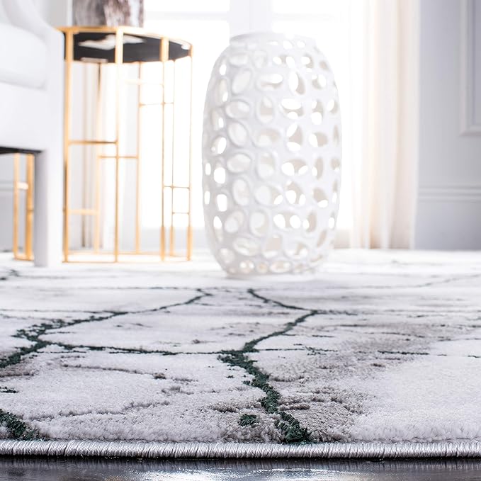 SAFAVIEH Craft Collection Area Rug - 6'7" x 9', Grey & Green, Modern Abstract Design, Non-Shedding & Easy Care, Ideal for High Traffic Areas in Living Room, Bedroom (CFT877Y)