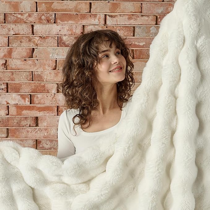 Lotus Karen Queen Size Faux Fur Blanket - Cream White Big Bubble Rabbit Fluff, 90x90 Inches