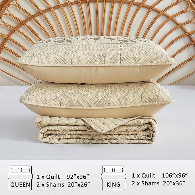 EVENHUG Floral Embroidered Quilt Set King Size 3 Piece Bedding Set Reversible Farmhouse Bedspread Coverlet with 2 Pillow Shams Lightweight Soft Bed Cover for All Season(106"X 96",Beige)