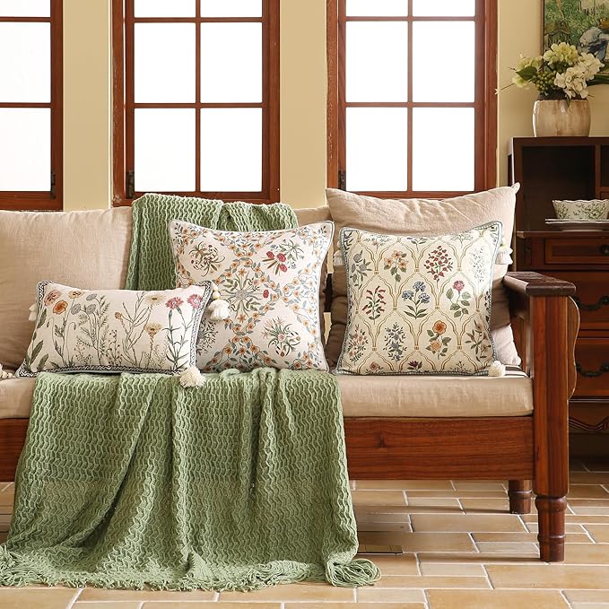 ISAENNE Design Linen Throw Pillow Covers 18"x18", Square Farmhouse Cushion Covers with Red Pink Yellow Watercolor Wildflower Pattern Decor Pillowcases for Bed,Living Room,Outdoor,Car