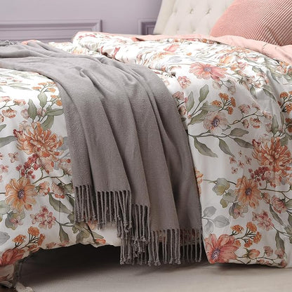 CUDDLE DREAMS Silk Throw Blanket with Hand-Knotted Fringe, Natural, Soft & Breathable (Gray)
