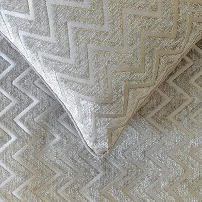 The HomeCentric King/Queen/Twin Silver Decorative CA King 86"x18" Bed Runner with One Pillow Cover, Chevron Bed Scarf on Jacquard Fabric - Silver Gleam Chevron