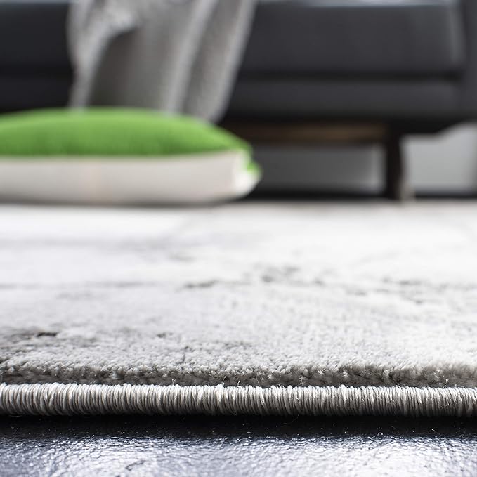 SAFAVIEH Craft Collection Area Rug - 4' Square, Grey & Silver, Modern Abstract Design, Non-Shedding & Easy Care, Ideal for High Traffic Areas in Living Room, Bedroom (CFT877G)