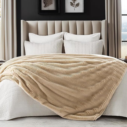 EVERGRACEHOME Ultra Soft Faux Fur Throw Blanket for Couch, Luxury Sculpted Texture Faux Rabbit Fur Blanket for Bed, Fluffy Thick Plush Warm Fuzzy Throw, 920GSM (Beige, 60''x80'')