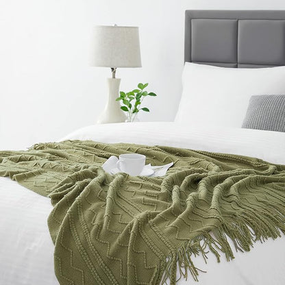 BOURINA Olive Throw Blanket 50x60 Inches Throw Textured Solid Soft Sofa Couch Decorative Knit Blanket