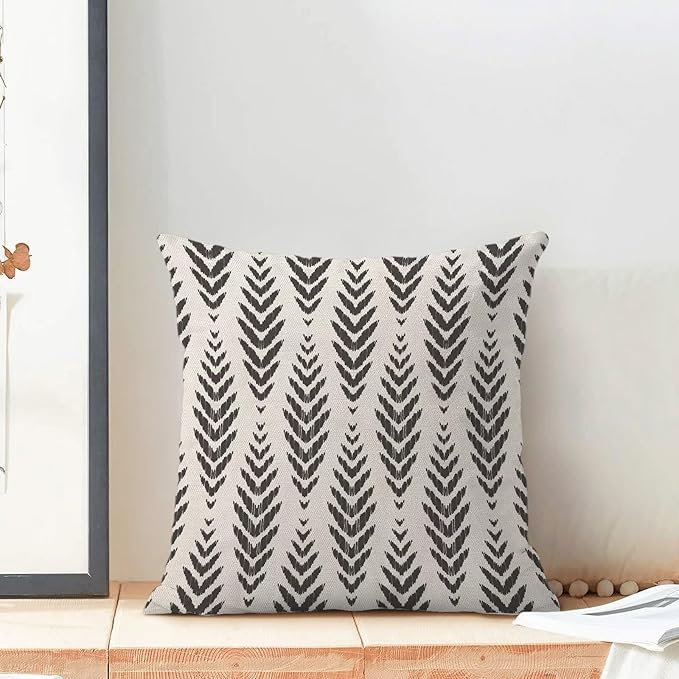 Boho Pillow Covers 16 x 16 Inch Pack of 2, Black and White Bohemian Ethnic Herringbone Pattern Decorative Throw Pillow Covers Vintage Linen Farmhouse Outdoor Pillowcase for Bedroom Home Sofa Decor