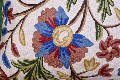 Dahlia Floral Pillow Cover - Cream Flower Pillowcase - Outdoor Cushion - Suzani Farmhouse Chair Throw - Traditional Chair Cushions - Hand Embroidered Wool Size - 18x18