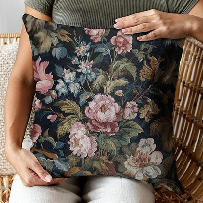 Vintage Floral Throw Pillow Covers, Vintage Flower Pattern Double Sided Cushion Cover, Indoor and Outdoor Home Art Decor Pillowcase for Sofa or Bedroom Decor 18x18inches (Pink Flower, 18x18inches)